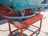 Fertilizer spreader Sulky DPX604 kunstmeststrooier opengewerkt showmodel voor onderdelen