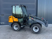 Wheelloader Giant 452