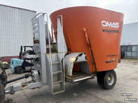 Vertical feed mixer  Omas California 16