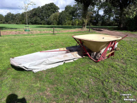 Lime spreader Vicon kalk / kunstmeststrooier 6 mtr 400 ltr