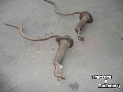 Used parts for tractors International 353 423 383 453