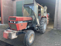 Tractor Case-IH 845