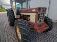 Tractor International 946