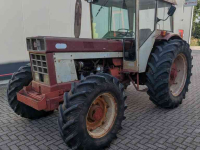 Tractor International 946