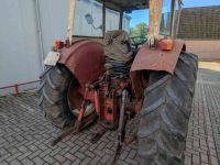 Tractor International 946