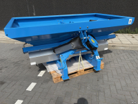 Fertilizer spreader Lemken -Spica 8/900