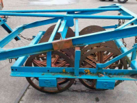 Furrow presses  front pakker