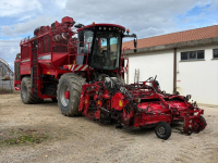 Sugar beet harvester Vervaet Holmer T4-30