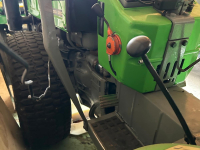 Small-track Tractor Holder a 40