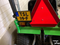 Small-track Tractor Holder a 40