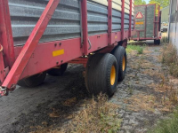 Self-loading wagon Taarup 1030