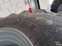 Wheels, Tyres, Rims & Dual spacers BKT 710/70R42 & 600/65R30