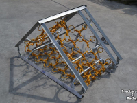 Pasture harrow Qmac WEIDESLEEP 5M-3RIJ - MECHANISCH