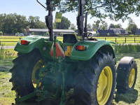 Tractor John Deere 5065E
