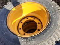 Wheels, Tyres, Rims & Dual spacers BKT 19.0/45R17 banden