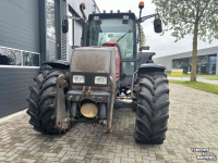 Tractor Valtra 6750