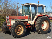 Tractor International 844 SB