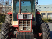Tractor International 844 SB