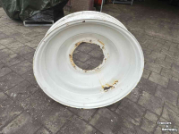 Wheels, Tyres, Rims & Dual spacers  38x10