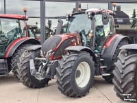 Tractor Valtra N155eD