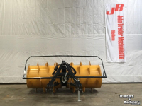 Silage Packer Mammut Kuilverdeler