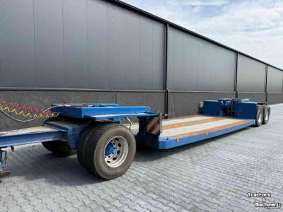 Low loader / Semi trailer  3-asser diepbed dieplader met dolly, Special!