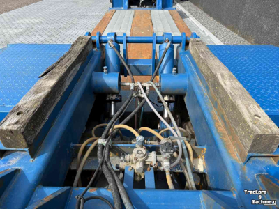 Low loader / Semi trailer  3-asser diepbed dieplader met dolly, Special!