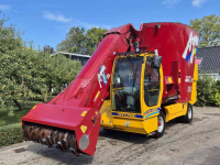Self-propelled feed mixer AGM Vantage Miller 200