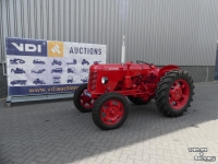 Tractor David Brown D25