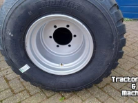 Wheels, Tyres, Rims & Dual spacers  bkt/trekker / loader banden