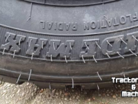 Wheels, Tyres, Rims & Dual spacers  bkt/trekker / loader banden