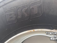 Wheels, Tyres, Rims & Dual spacers  bkt/trekker / loader banden