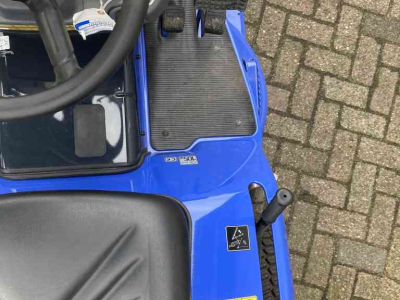 Ride-on mower Iseki SXG 323+