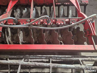 Disc harrow Awemak Schijveneg 5 meter gedragen grondbewerking