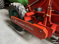 Potato planter Kverneland UN3200 |Underhaug | Bekerpootmachine