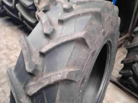 Wheels, Tyres, Rims & Dual spacers Pirelli banden 380/85R24