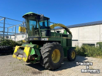 Forage-harvester John Deere 6710