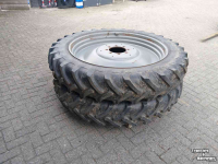 Wheels, Tyres, Rims & Dual spacers  Cultuurwielen 320/90 R46