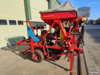 Seed drill Accord Waspeenzaaimachine / Zaaimachine