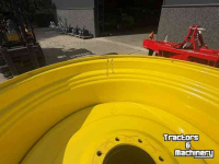 Wheels, Tyres, Rims & Dual spacers John Deere tw25x42 en dw20x30