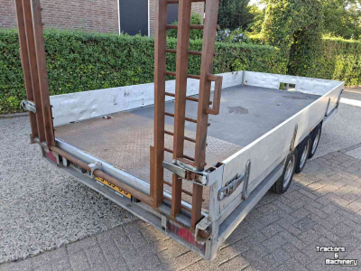 Car trailer up to 3500 Kg  Kuiphuis 3500kg autoaanhanger met oprijplaten
