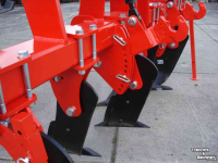 Deep subsoiler ADV Technik Voorzetwoeler , Bouwvoorlichter