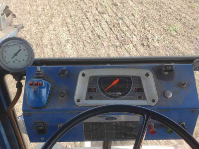 Fieldsprayer self-propelled Delvano Ford 4610 4wd 2200 liter 27m