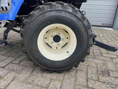 Horticultural Tractors Iseki TXGS 24