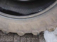 Wheels, Tyres, Rims & Dual spacers Pirelli 650/65R42 TM 800