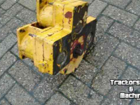 Diverse used spare-parts Herder MBK 105 tandwielkast