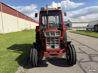 Tractor International 745XL 2wd MARGE!