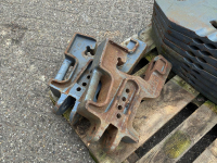 Frontweights Ford 10S/40S 40 KG Middentrekhaakgewicht