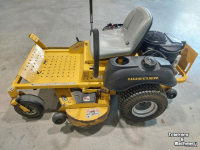 Ride-on mower Hustler Sport 48