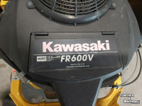 Ride-on mower Hustler Sport 48